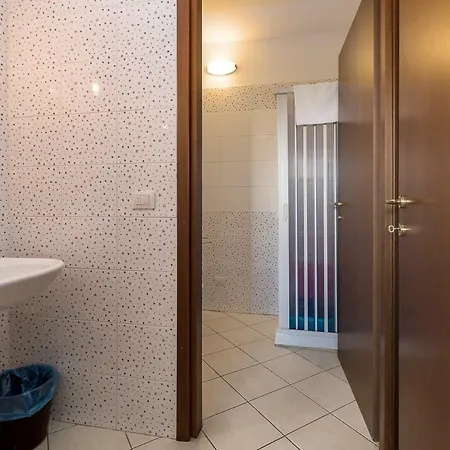 Aparthotel Raffaello Family