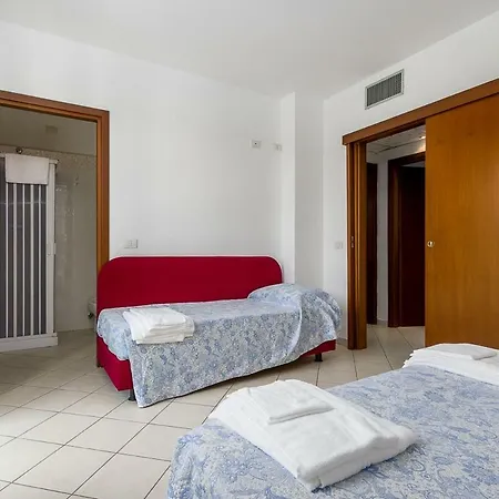 Raffaello Family Apart-hotel *
